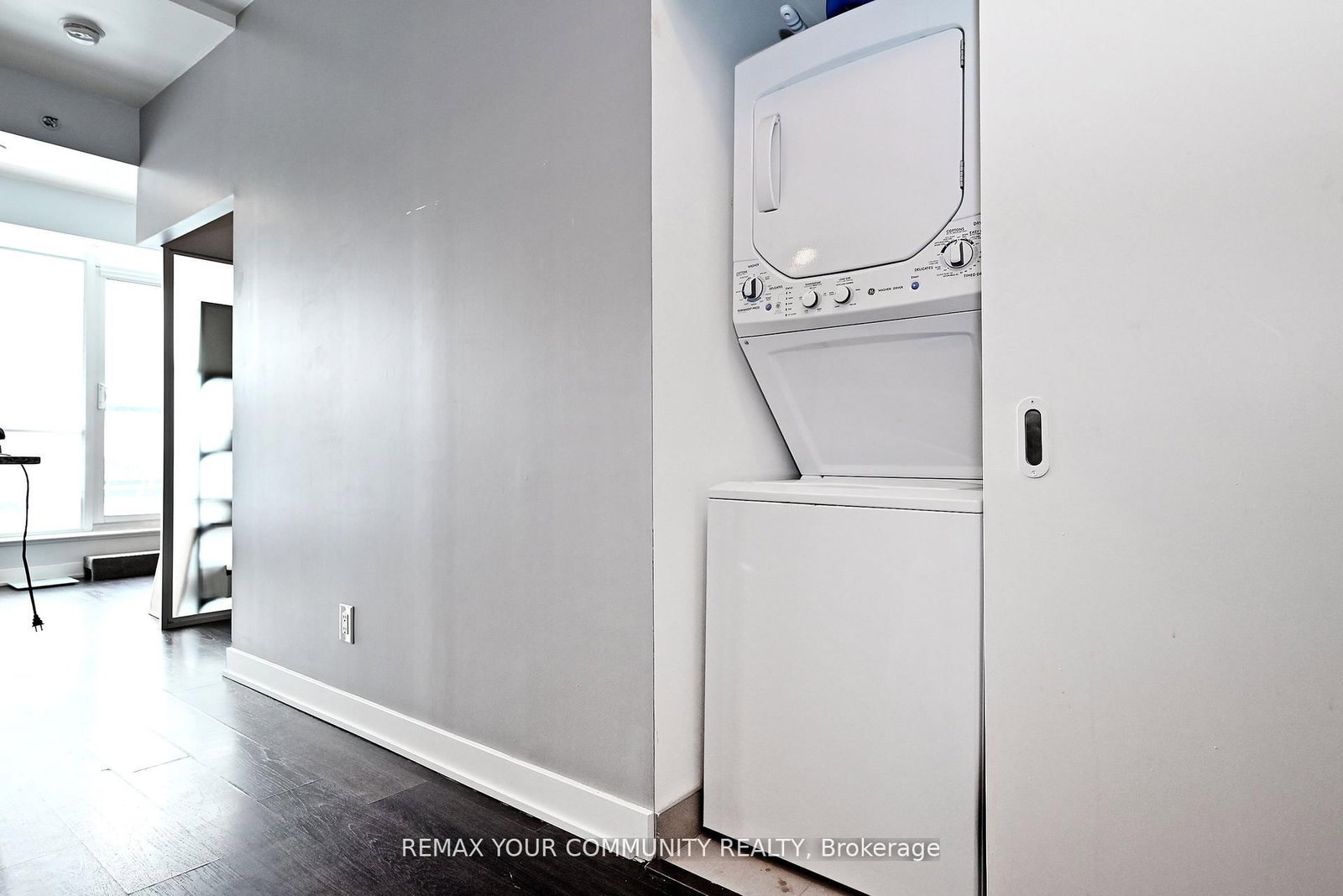 Condo for sale at 907-11 Superior Avenue, Toronto, Ontario, M8V 0A7 - Mimico - MLS: W13012974