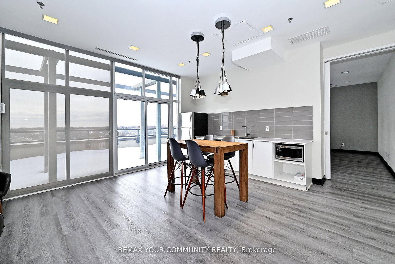 Condo for sale at 907-11 Superior Avenue, Toronto, Ontario, M8V 0A7 - Mimico - MLS: W13012974