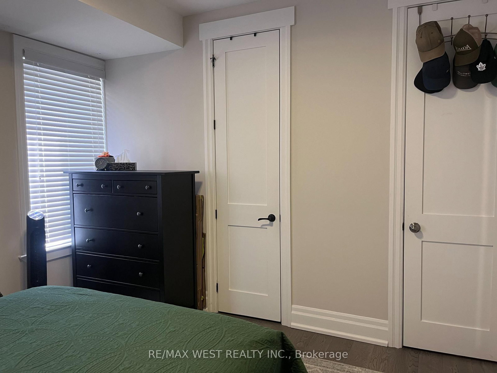 Semi-Detached House for lease at 2-1495 King Street, Toronto, Ontario, M6K 1J4 - South Parkdale - MLS: W13013050