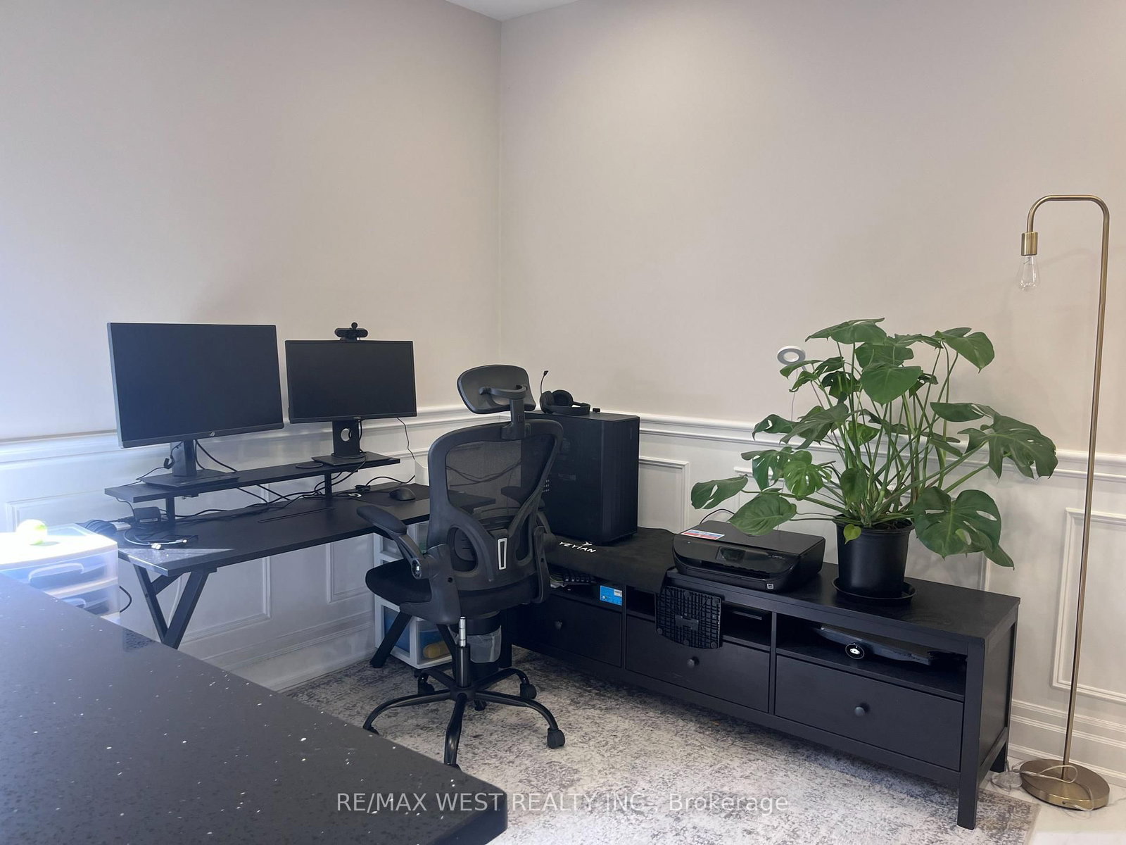 Semi-Detached House for lease at 2-1495 King Street, Toronto, Ontario, M6K 1J4 - South Parkdale - MLS: W13013050