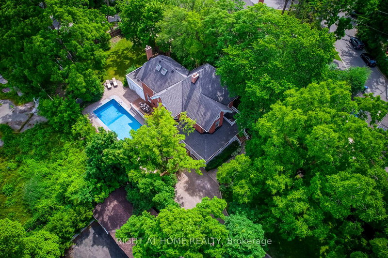 118 Main St S, Brampton, L6W 2C8 | Image 2