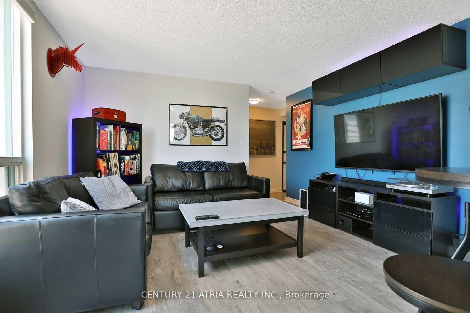 101 Subway Crescent, Unit 704 - Photo 6
