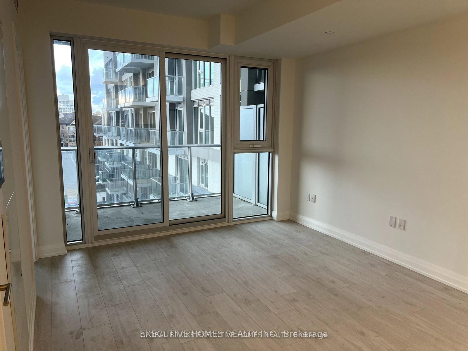 412 Silver Maple Road, Unit 427 - Photo 6