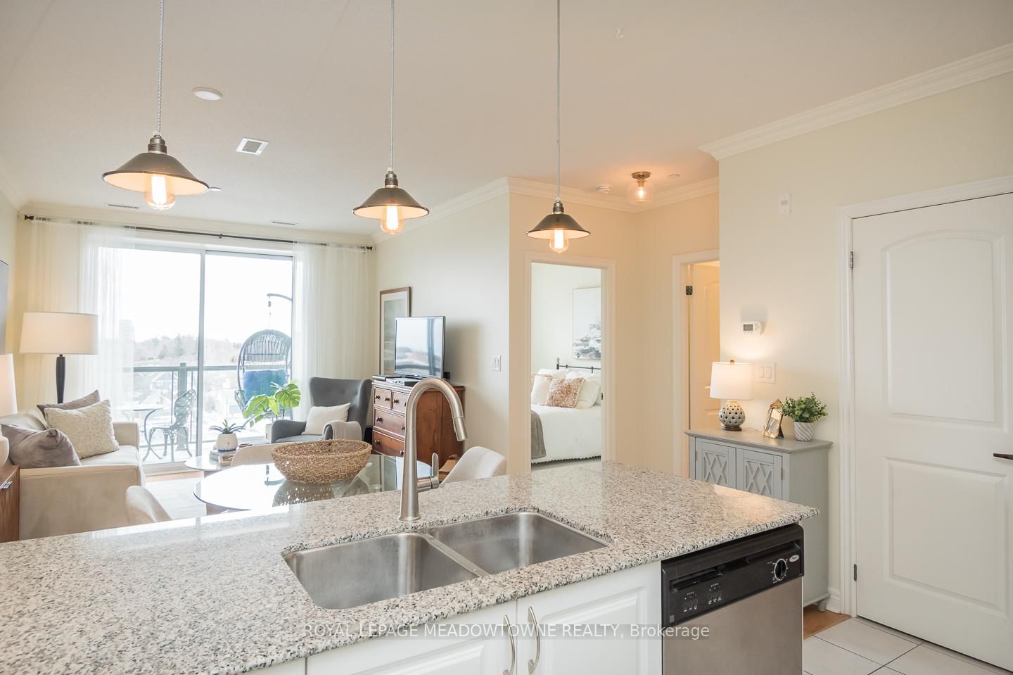 Condo for sale at 609-383 Main Street, Milton, Ontario, L9T 8K8 - Old Milton - MLS: W13013214