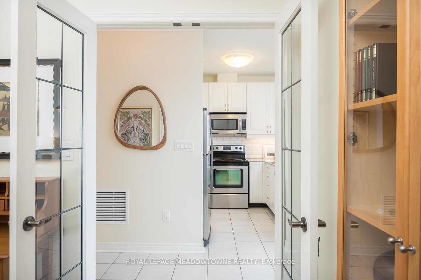 Condo for sale at 609-383 Main Street, Milton, Ontario, L9T 8K8 - Old Milton - MLS: W13013214