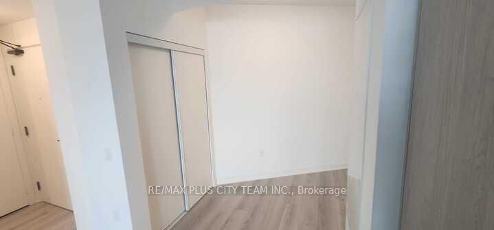 1185 Dupont Street, Unit 523 - Photo 8