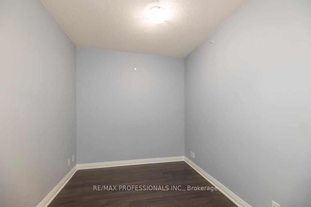 5 Valhalla Inn Road • #1301 • Toronto, ON photo 21