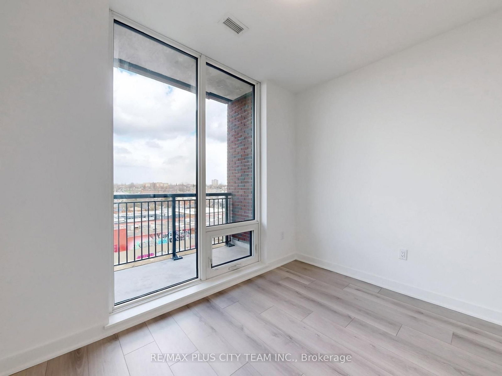 1185 Dupont Street, Unit 714 - Photo 21