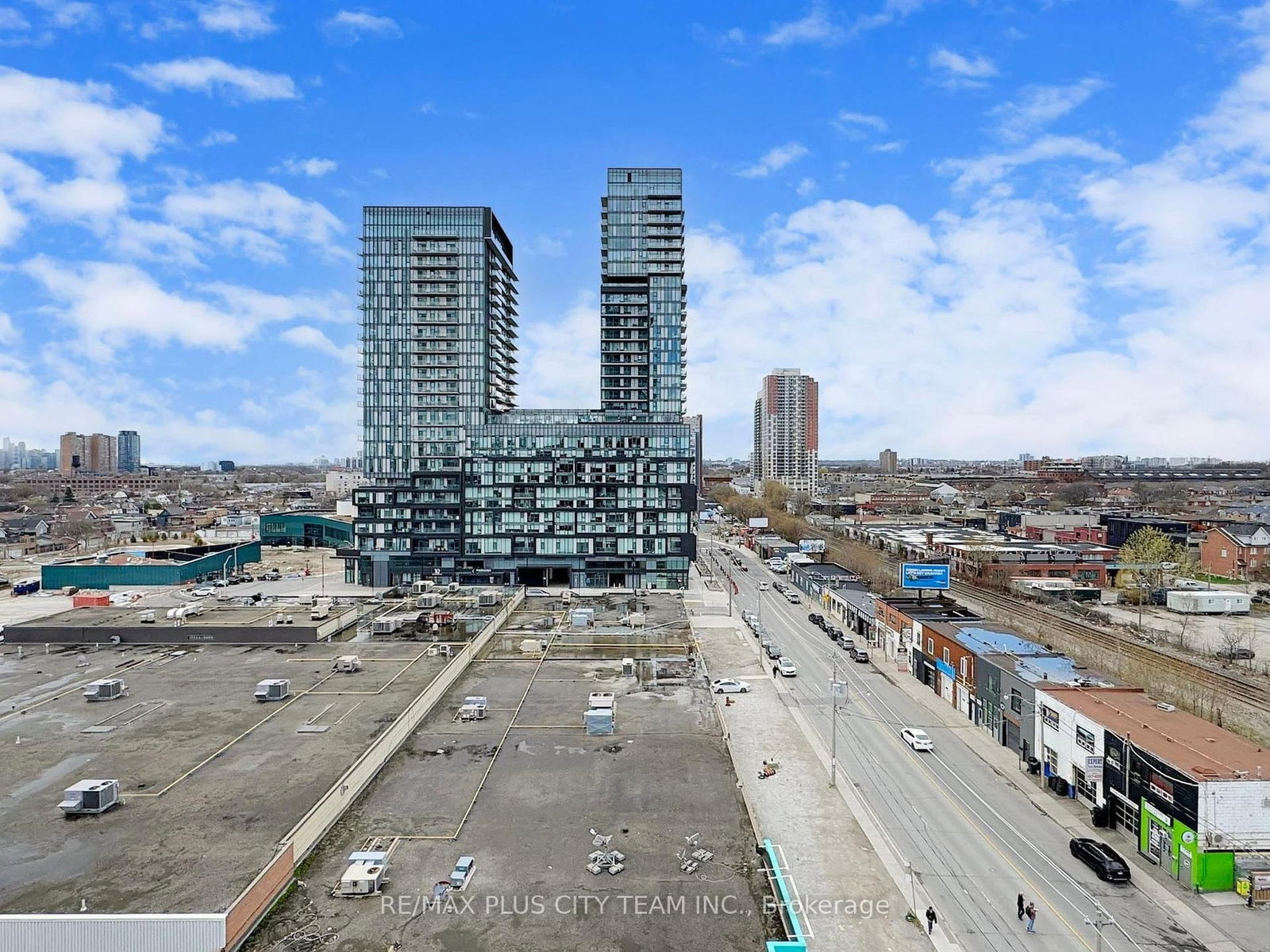 1185 Dupont Street, Unit 714 - Photo 28