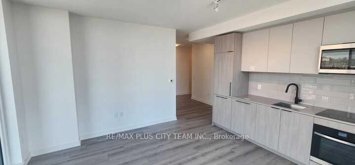 714 - 1185 Dupont St, Toronto, M6H 0G5 | Image 3