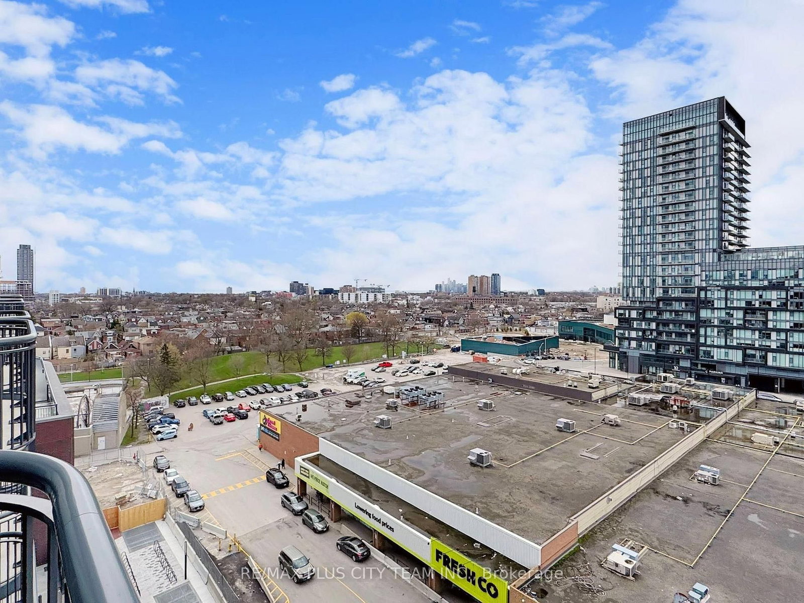 1185 Dupont Street, Unit 714 - Photo 34