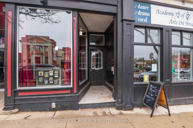 Upper - 137 Broadway