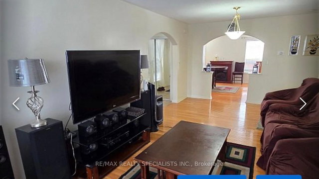 35 Triple Crown Drive