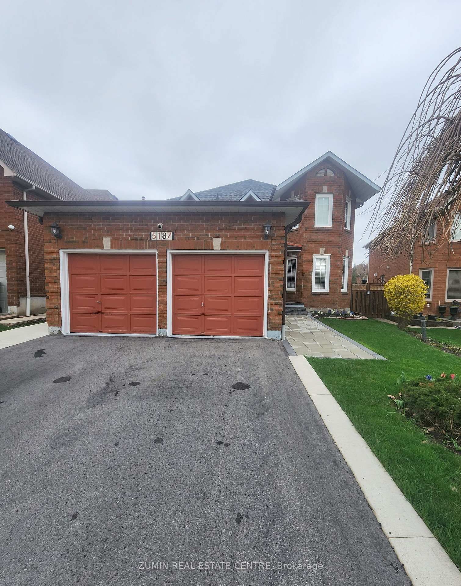 5187 Springbok Crescent, Unit Bsmt