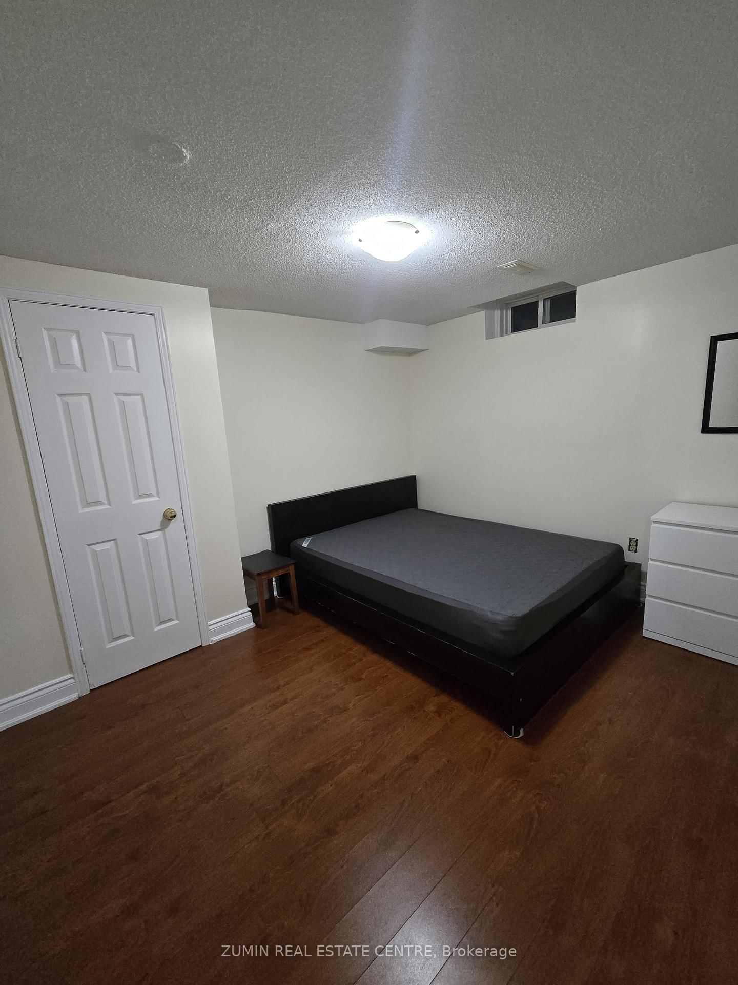 5187 Springbok Crescent, Unit Bsmt - Photo 5