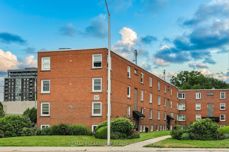 home for sale on 37-1347 Lakeshore Road