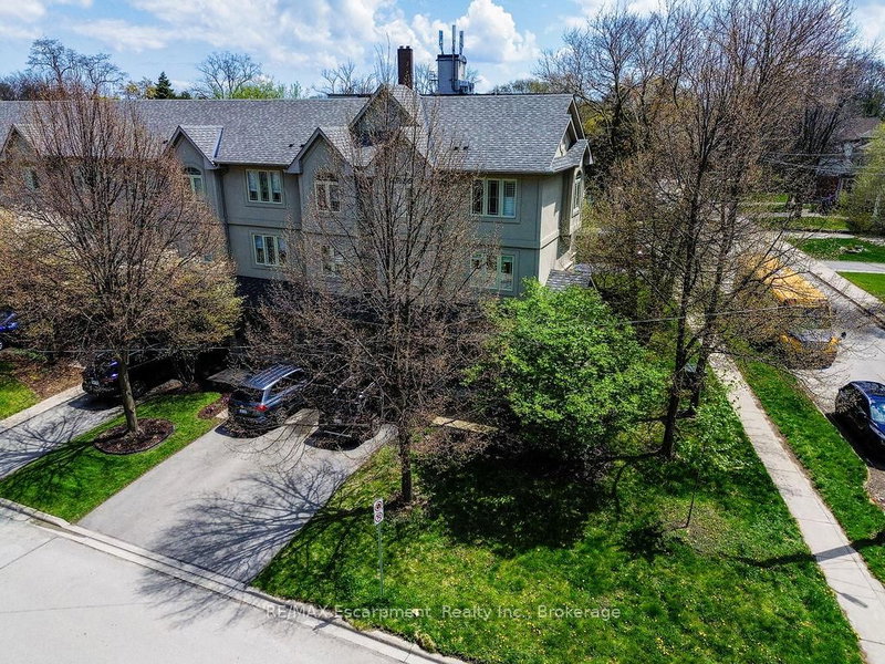 2430 Second St, Burlington, L7R 3K1 | Image 2