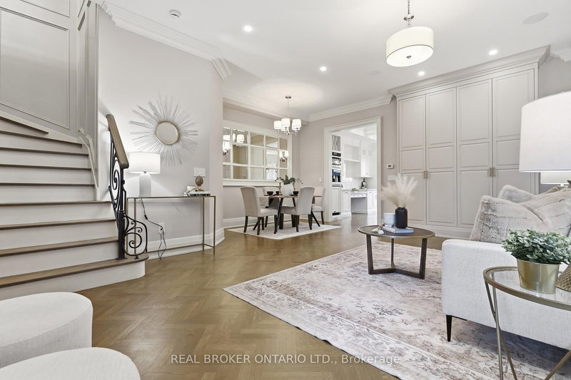 5290 Roadside Way, Mississauga, Ontario