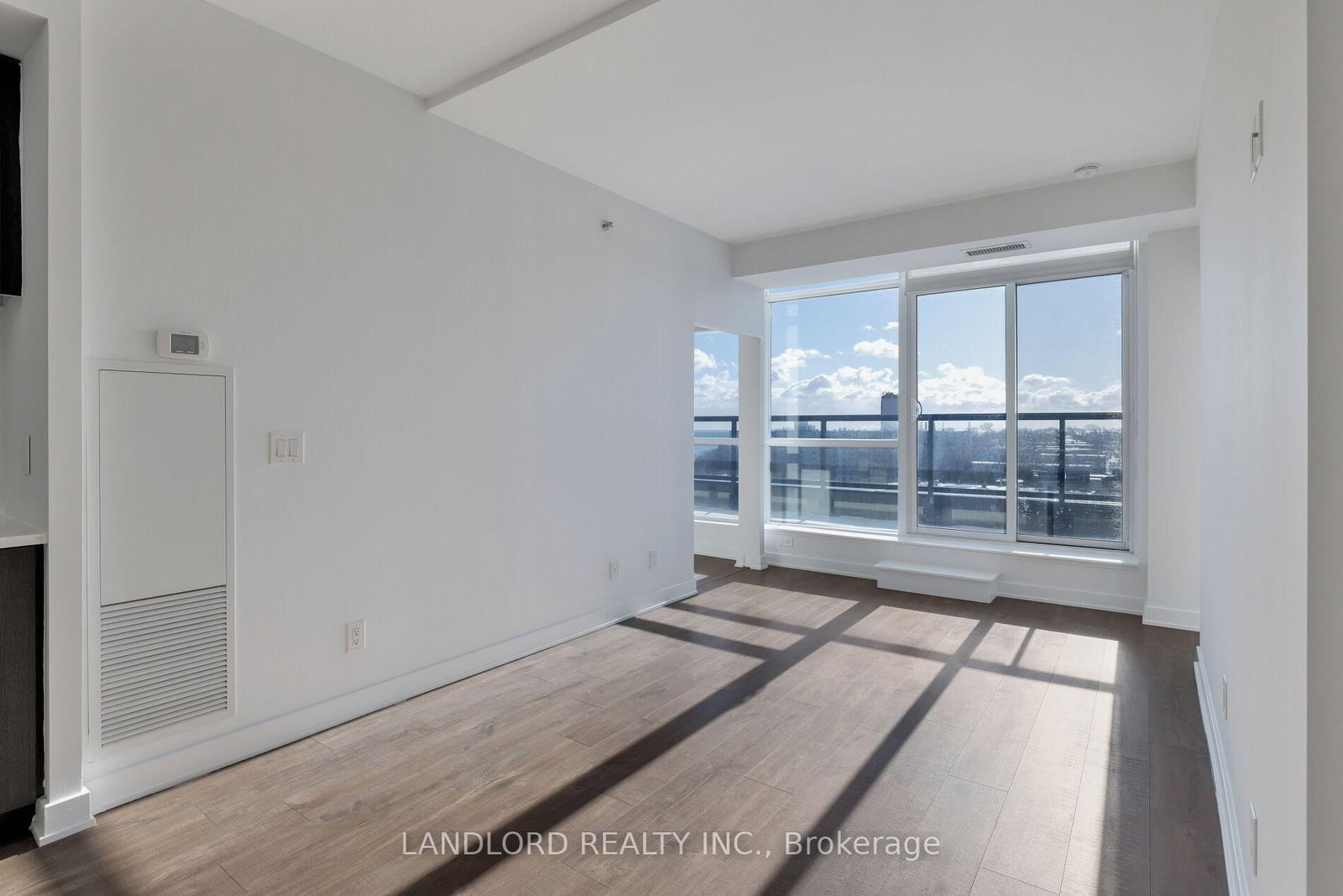 11 Superior Avenue, Unit 905 - Photo 10