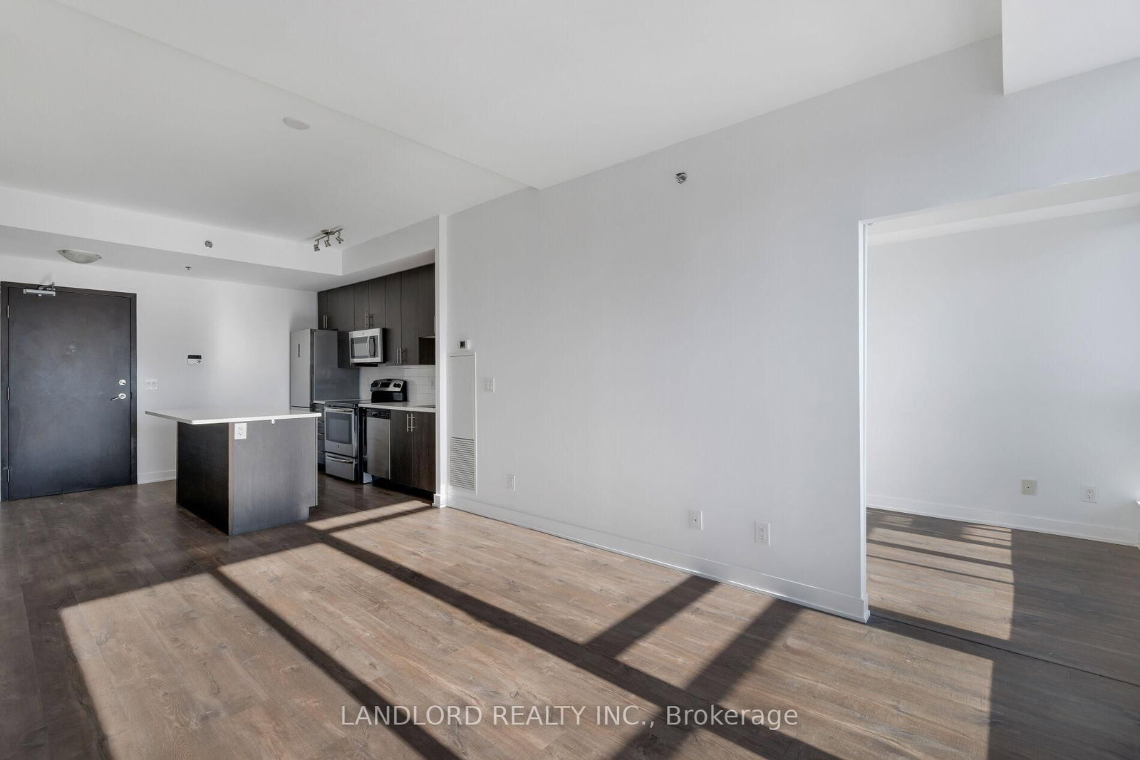11 Superior Avenue, Unit 905 - Photo 11