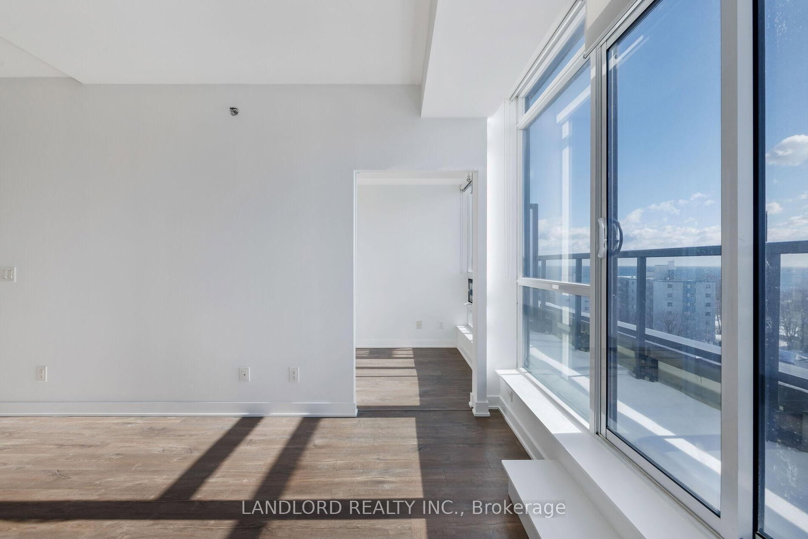 11 Superior Avenue, Unit 905 - Photo 12