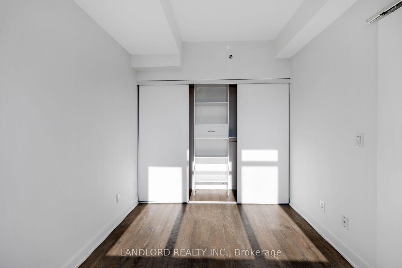 11 Superior Avenue, Unit 905 - Photo 17