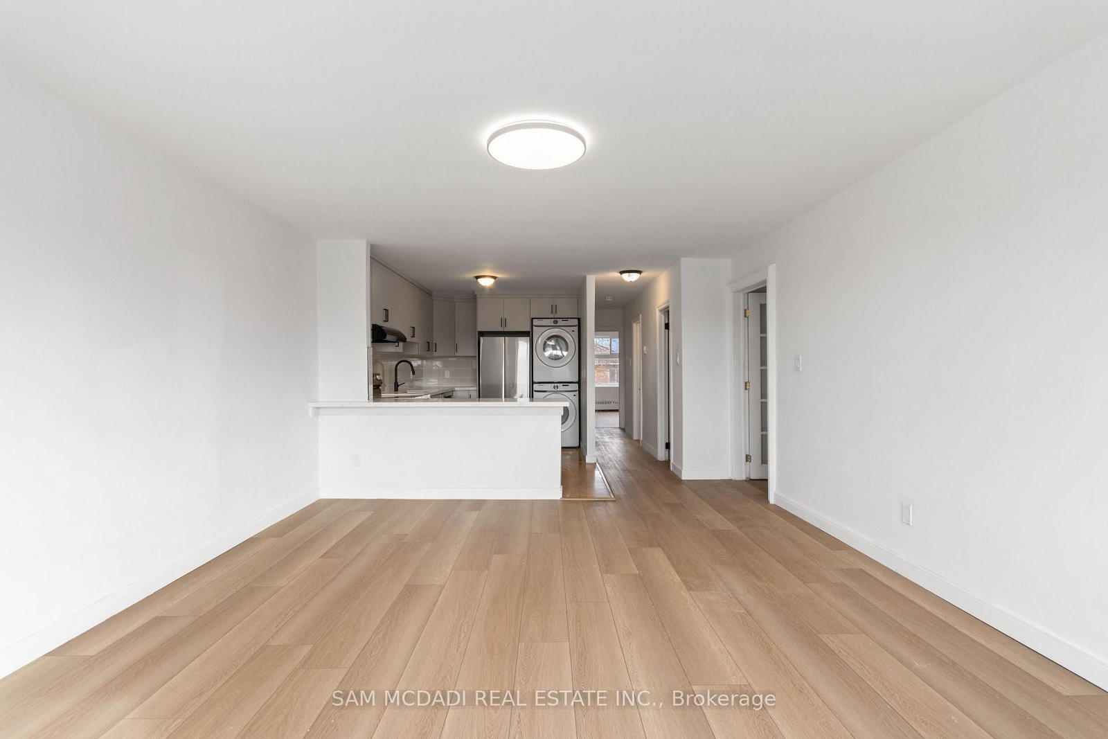 1018 Burnhamthorpe Road E - Photo 9