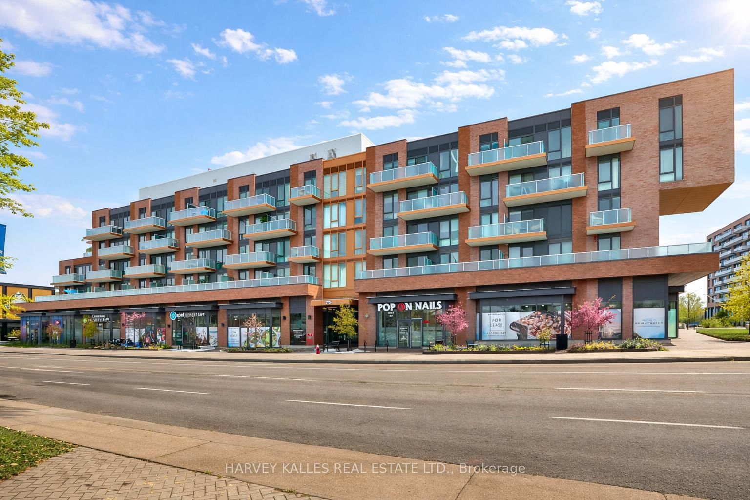 215 Lakeshore Road W, Unit 206 - Photo 23