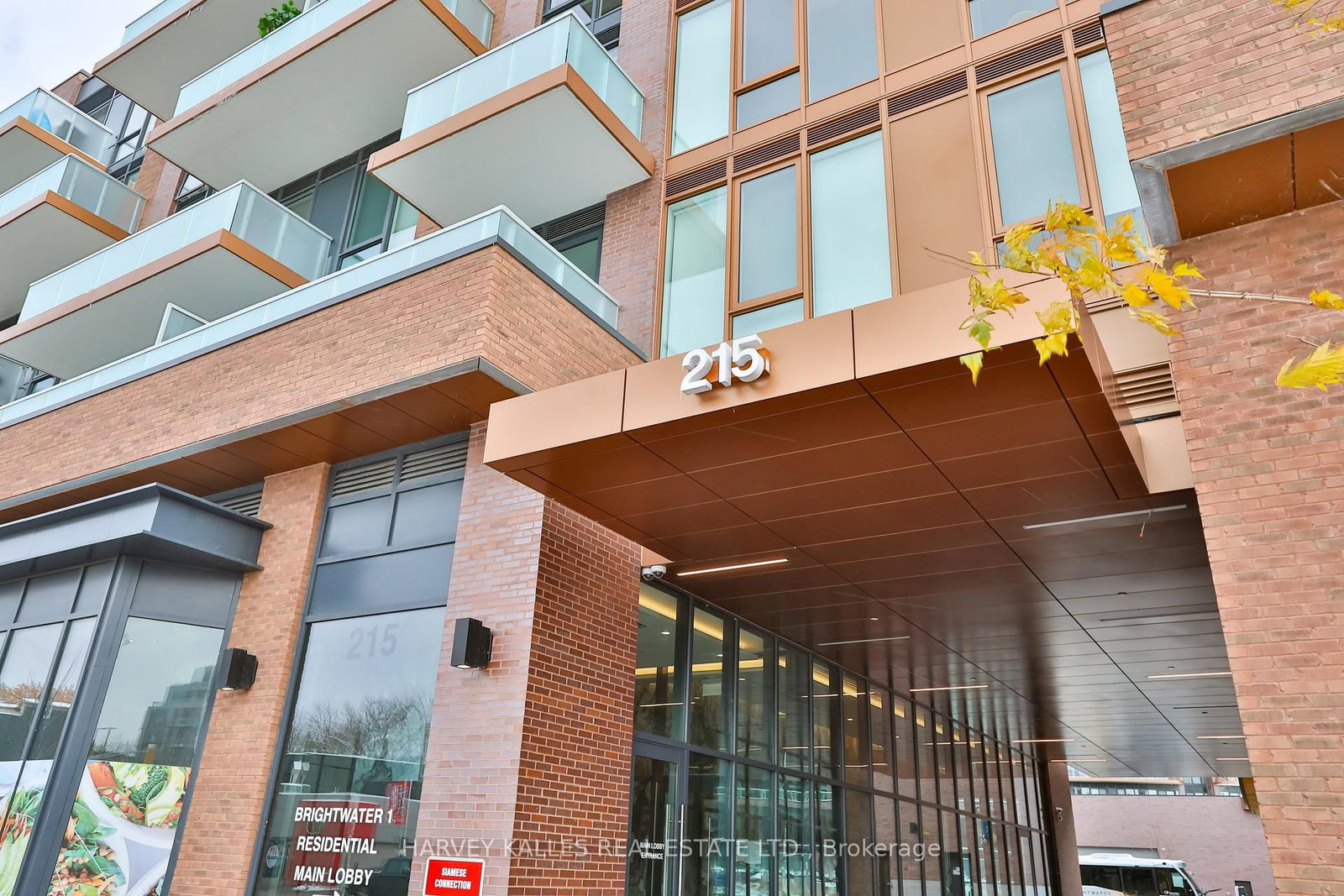 215 Lakeshore Road W, Unit 206 - Photo 24