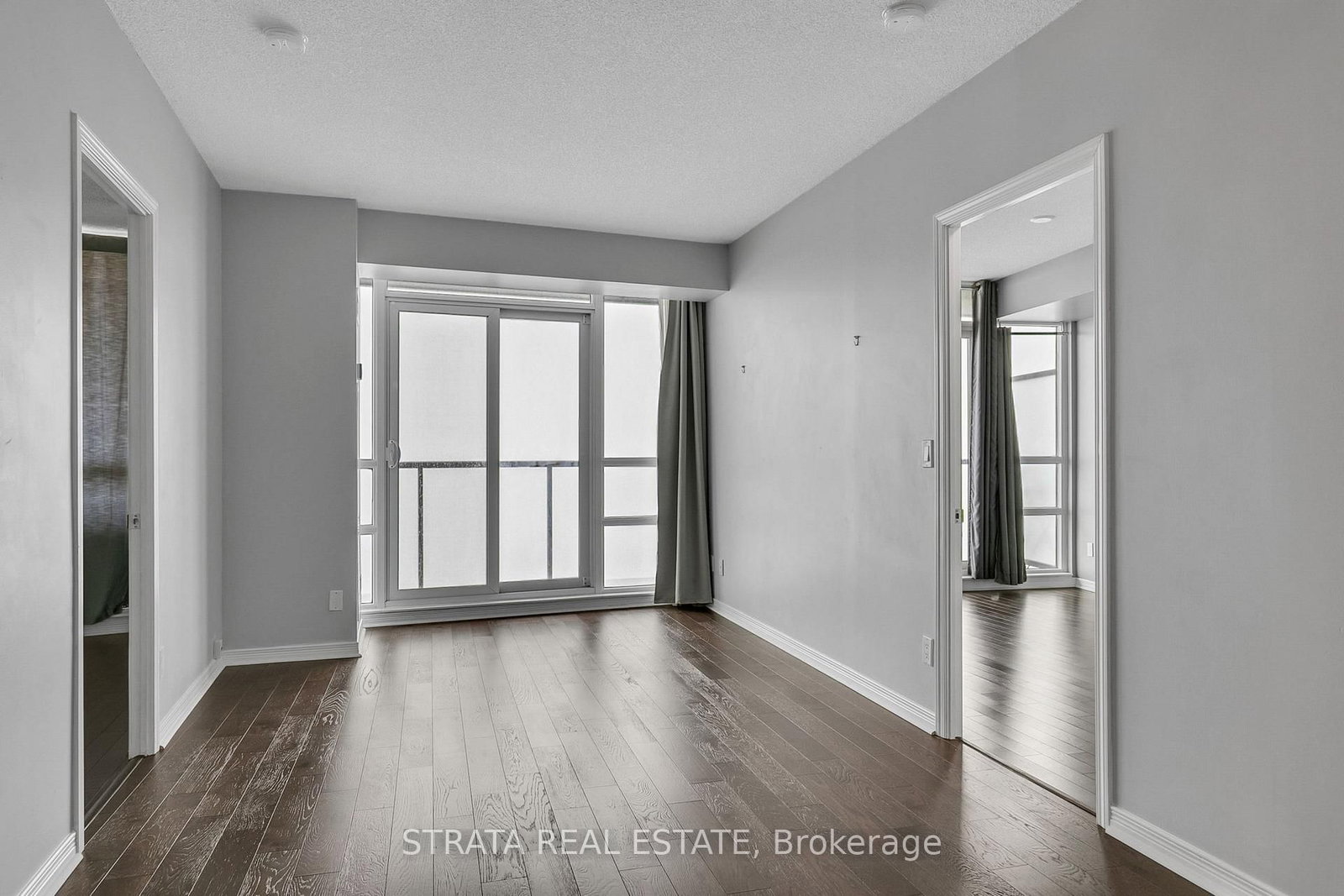 2240 Lake Shore Boulevard W, Unit 2807 - Photo 10