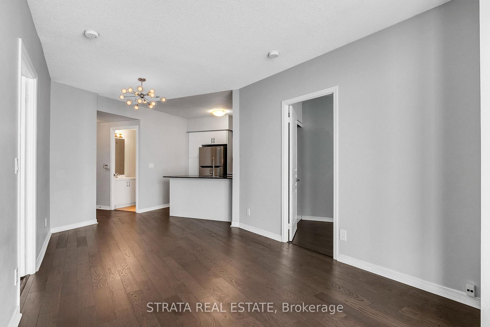 2240 Lake Shore Boulevard W, Unit 2807 - Photo 11