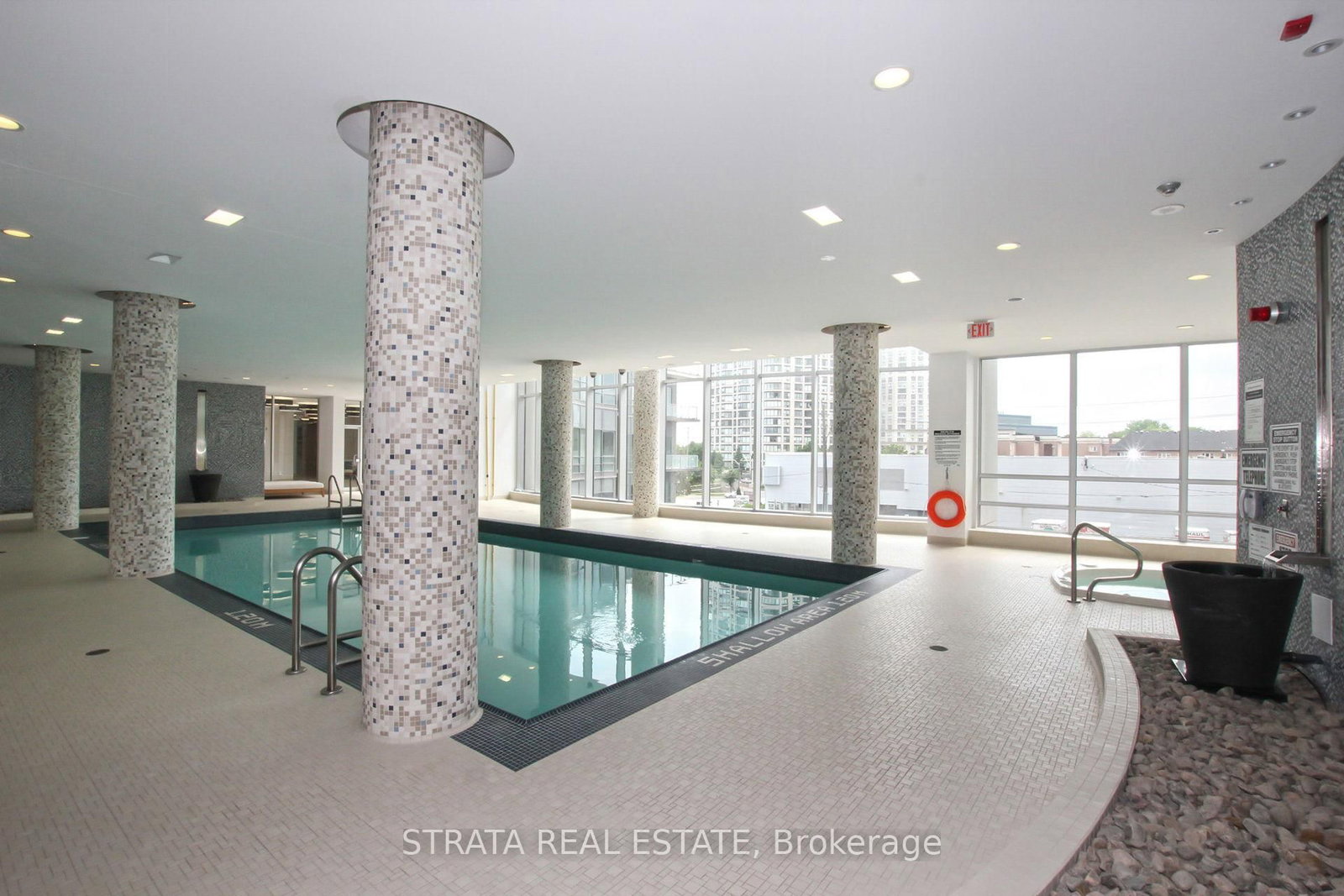2240 Lake Shore Boulevard W, Unit 2807 - Photo 18