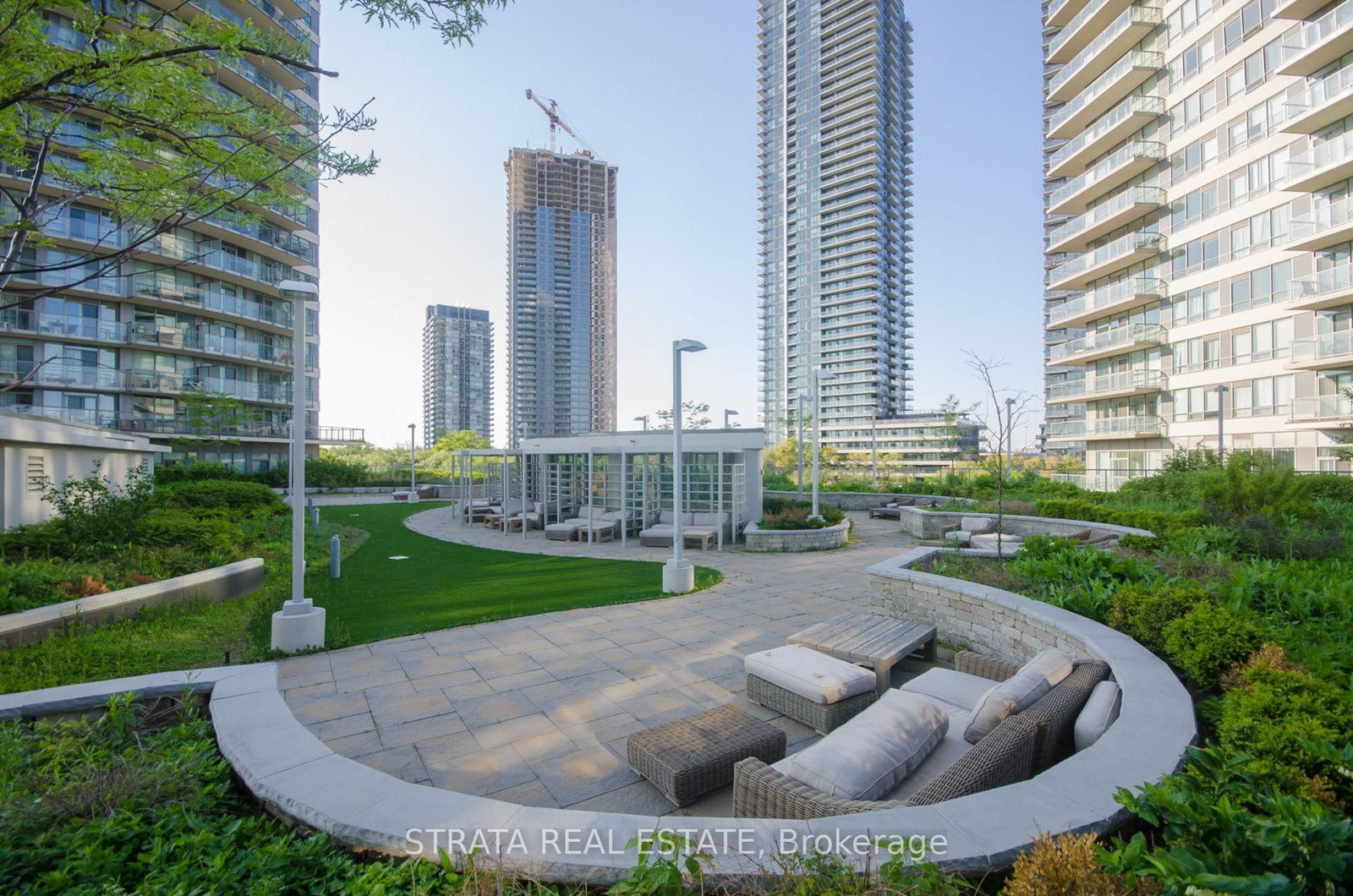 2240 Lake Shore Boulevard W, Unit 2807 - Photo 24