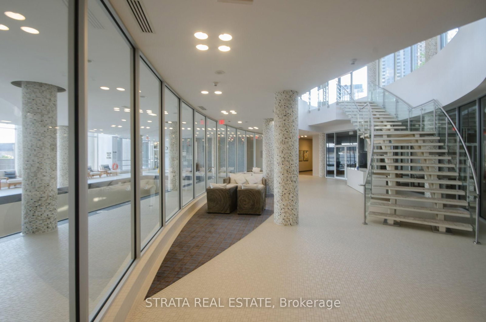 2240 Lake Shore Boulevard W, Unit 2807 - Photo 27