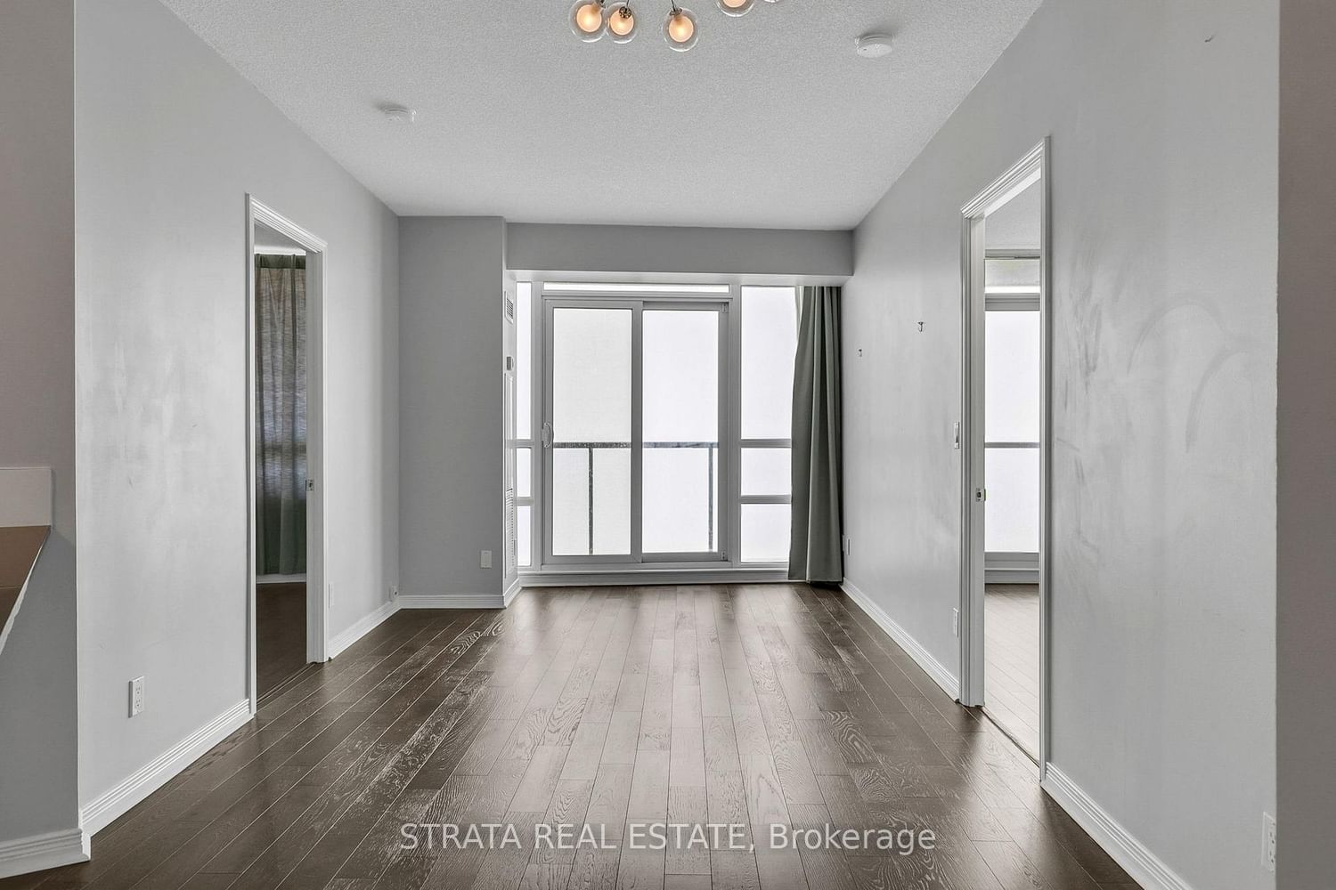2240 Lake Shore Boulevard W, Unit 2807 - Photo 9