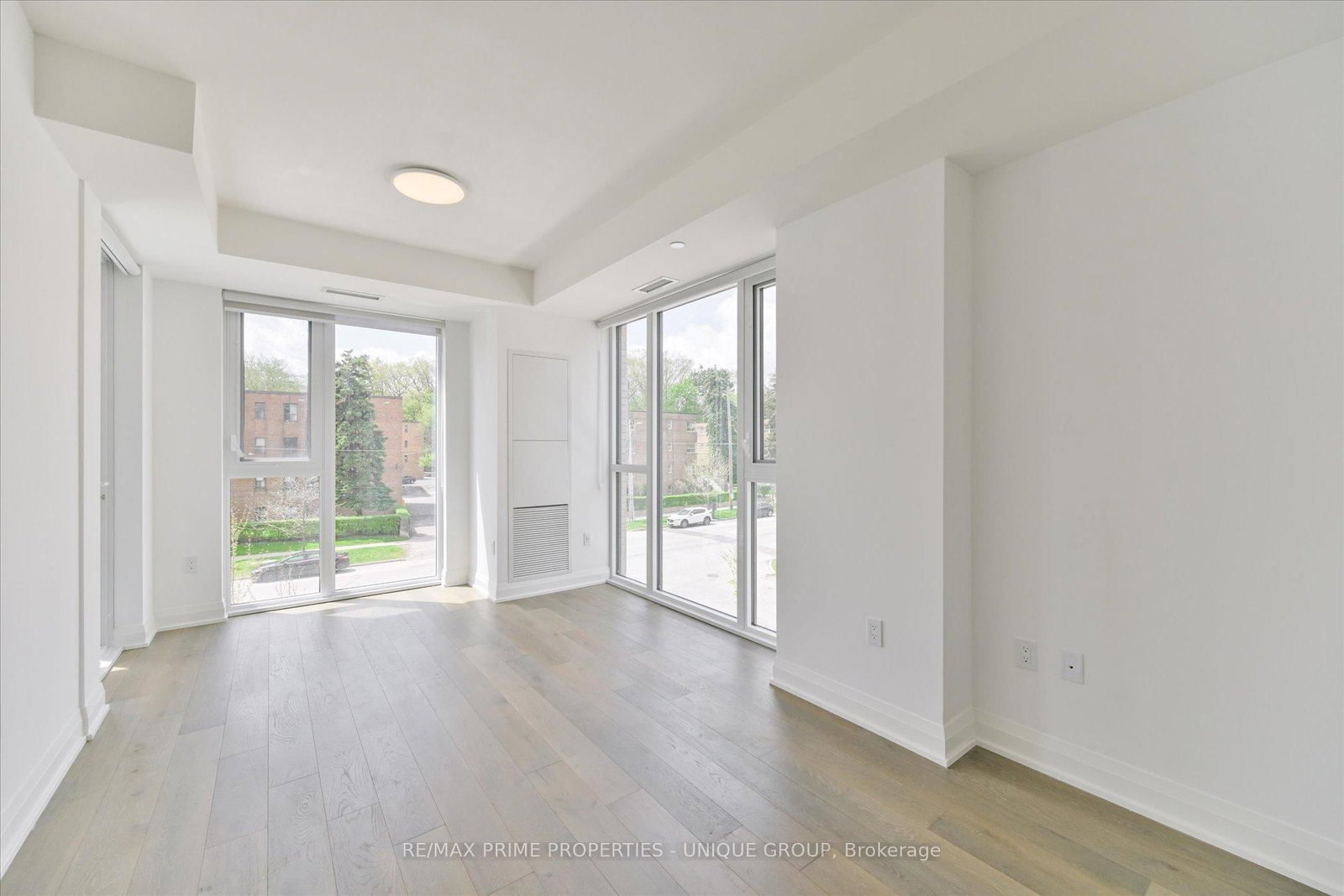 293 The Kingsway, Unit 322 - Photo 14