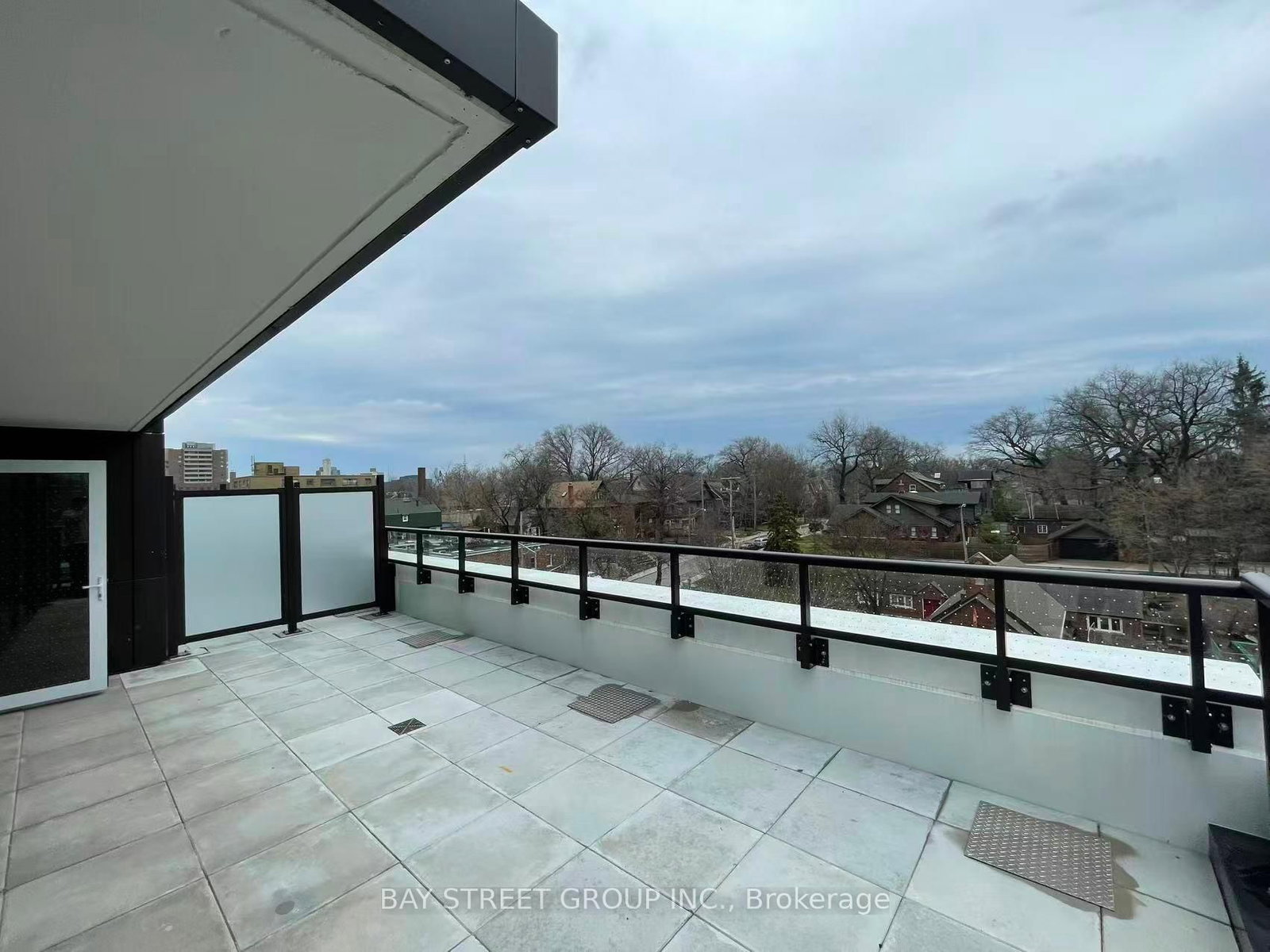 1660 Bloor Street W, Unit 511 - Photo 15