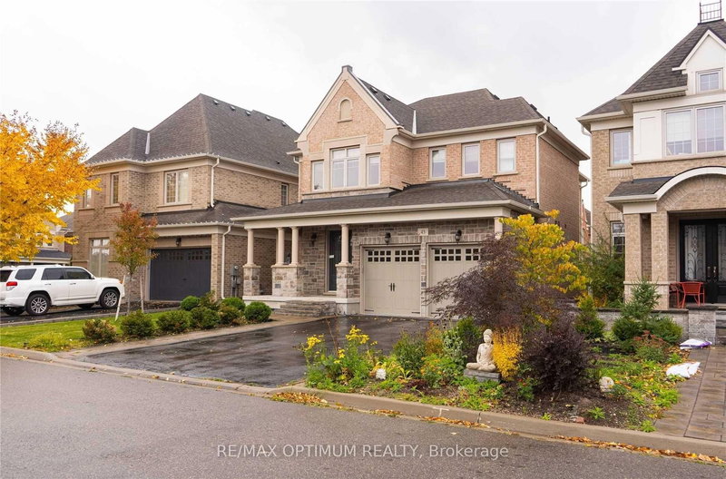 Upper - 43 Legendary Circ, Brampton, L6Y 0S1 | Image 3