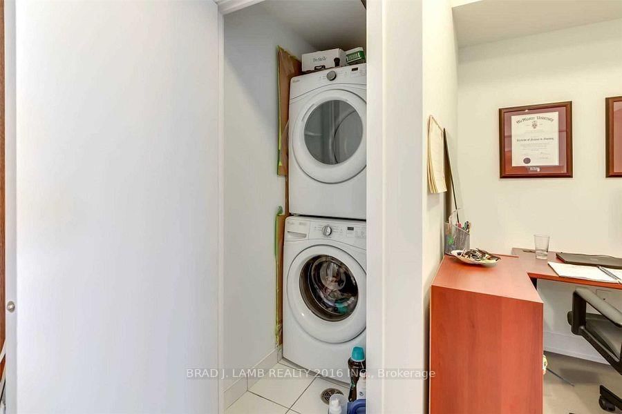 20 Shore Breeze Drive, Unit 2205 - Photo 11