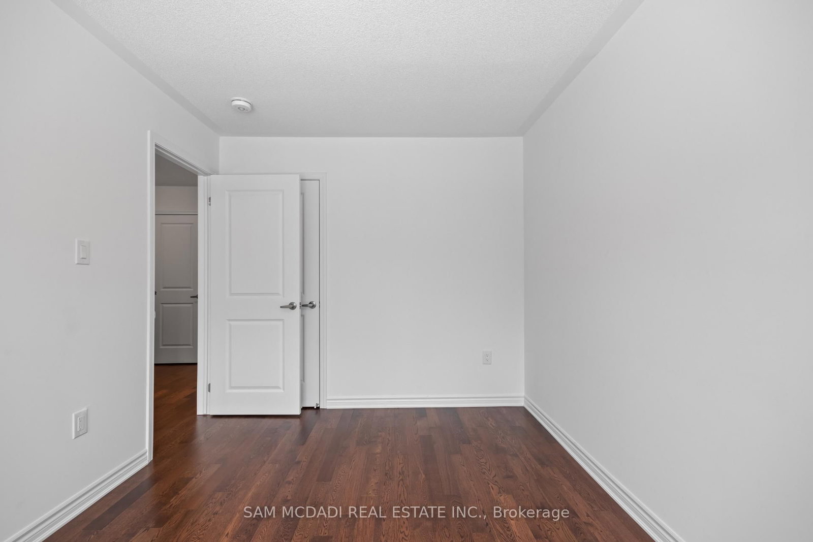 4068 Kadic Terrace - Photo 31