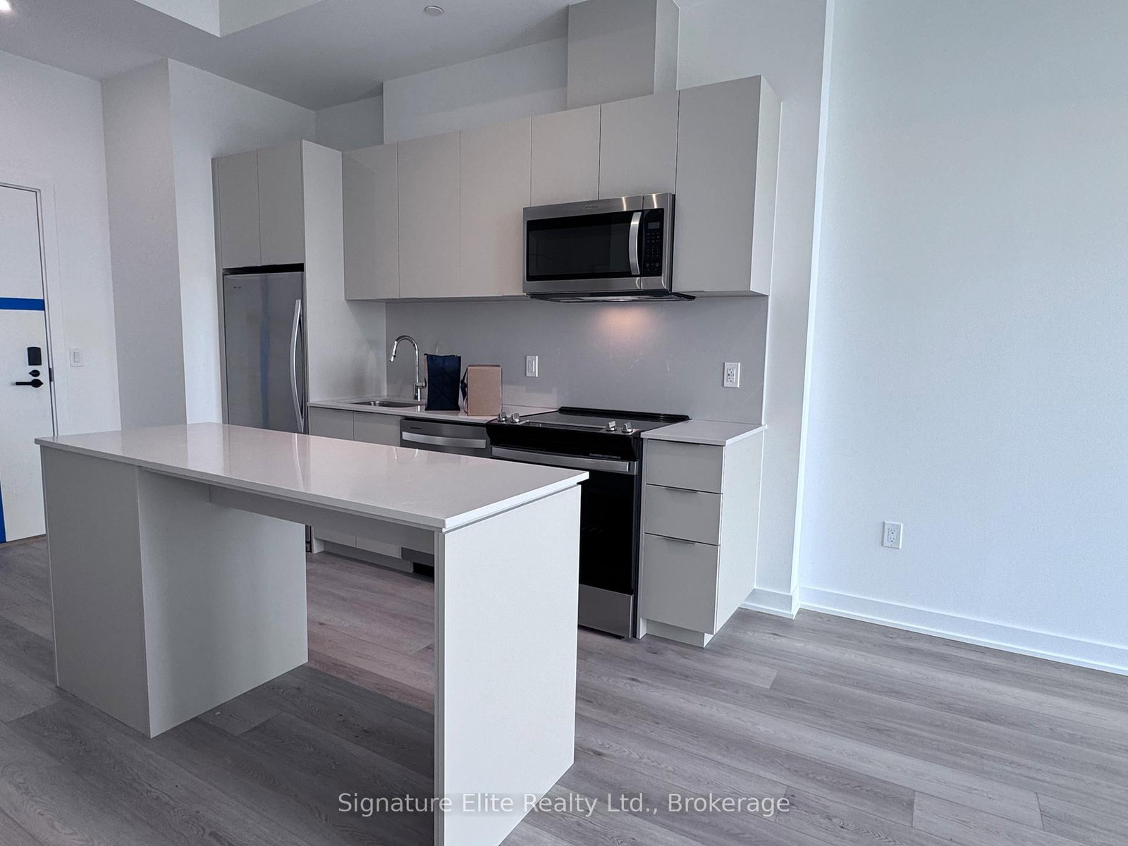 770 Whitlock Avenue, Unit 805 - Photo 4