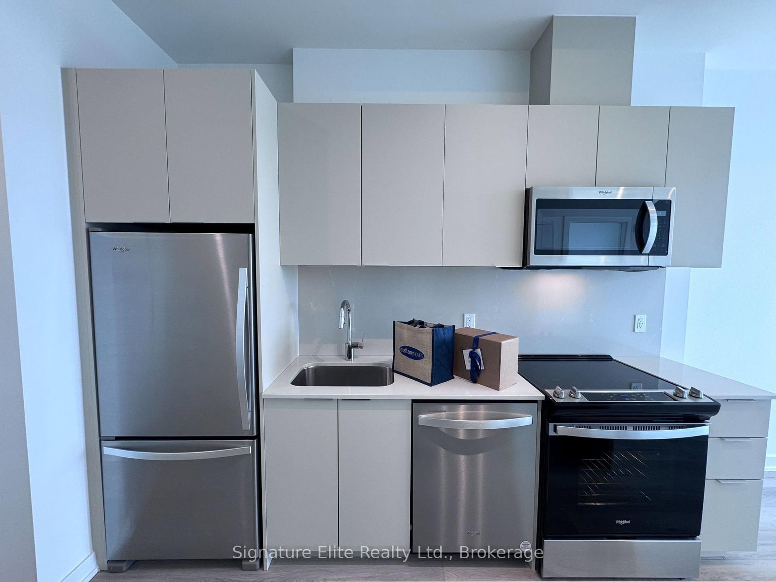 770 Whitlock Avenue, Unit 805 - Photo 5