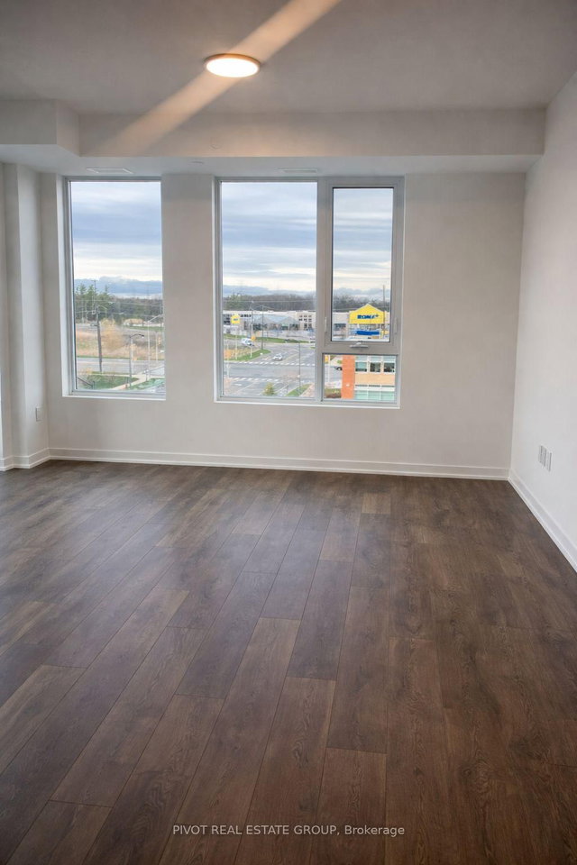 519 - 4878 Powers Common