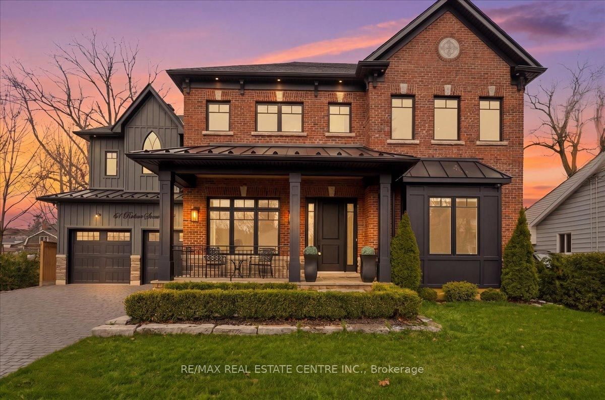 Detached House for sale at 67 Robert Street, Milton, Ontario, L9T 1G7 - Old Milton - MLS: W13014250