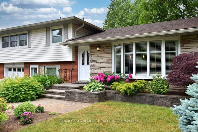 626 Vanderburgh Drive