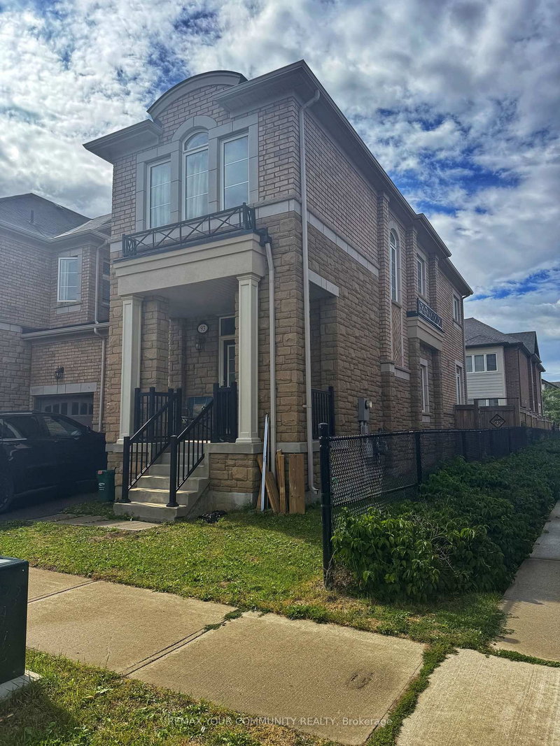 home for lease on 93 HUGUENOT Road N