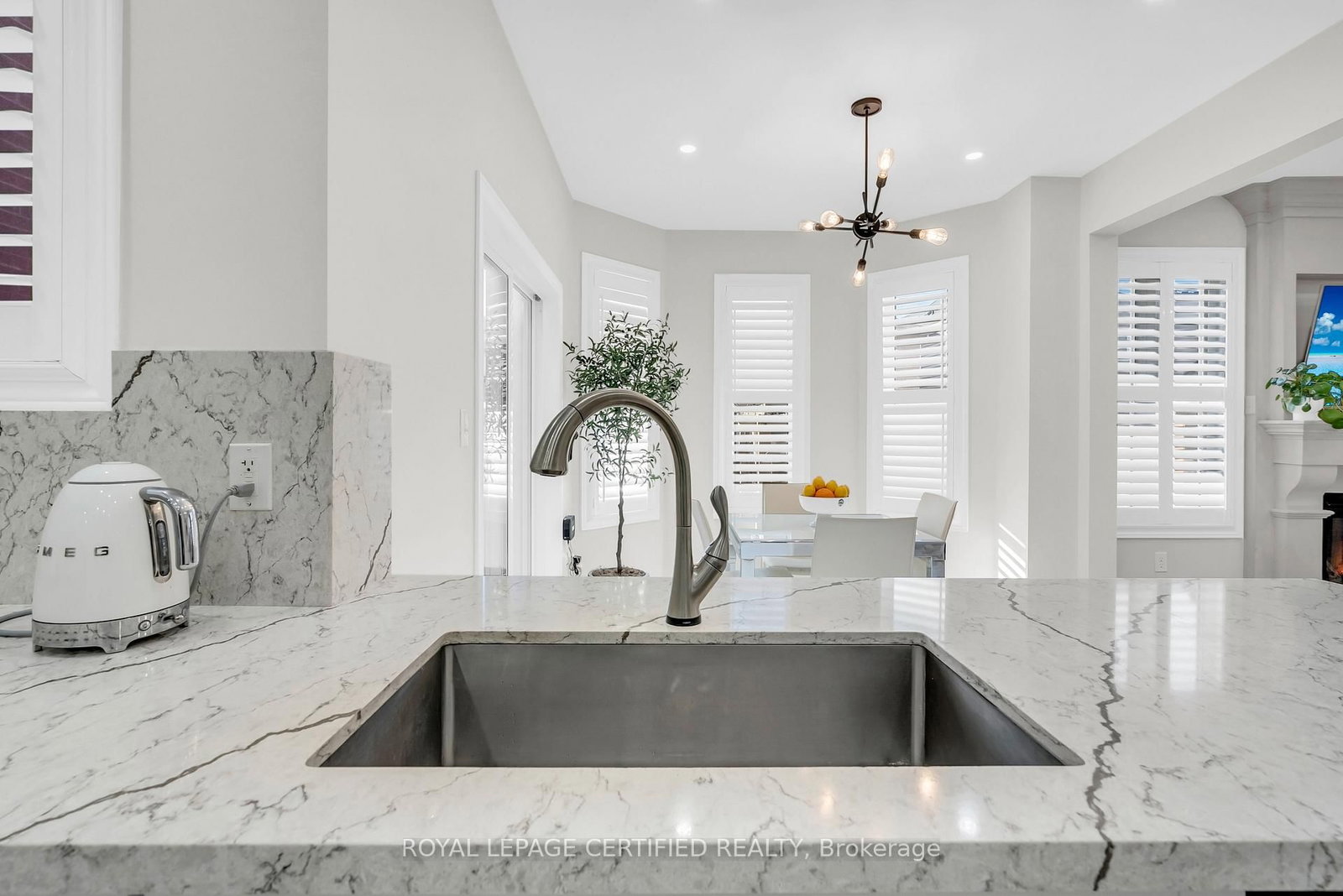 Detached House for sale at 461 Downes Jackson Heights, Milton, Ontario, L9T 8V7 - Harrison - MLS: W13014334