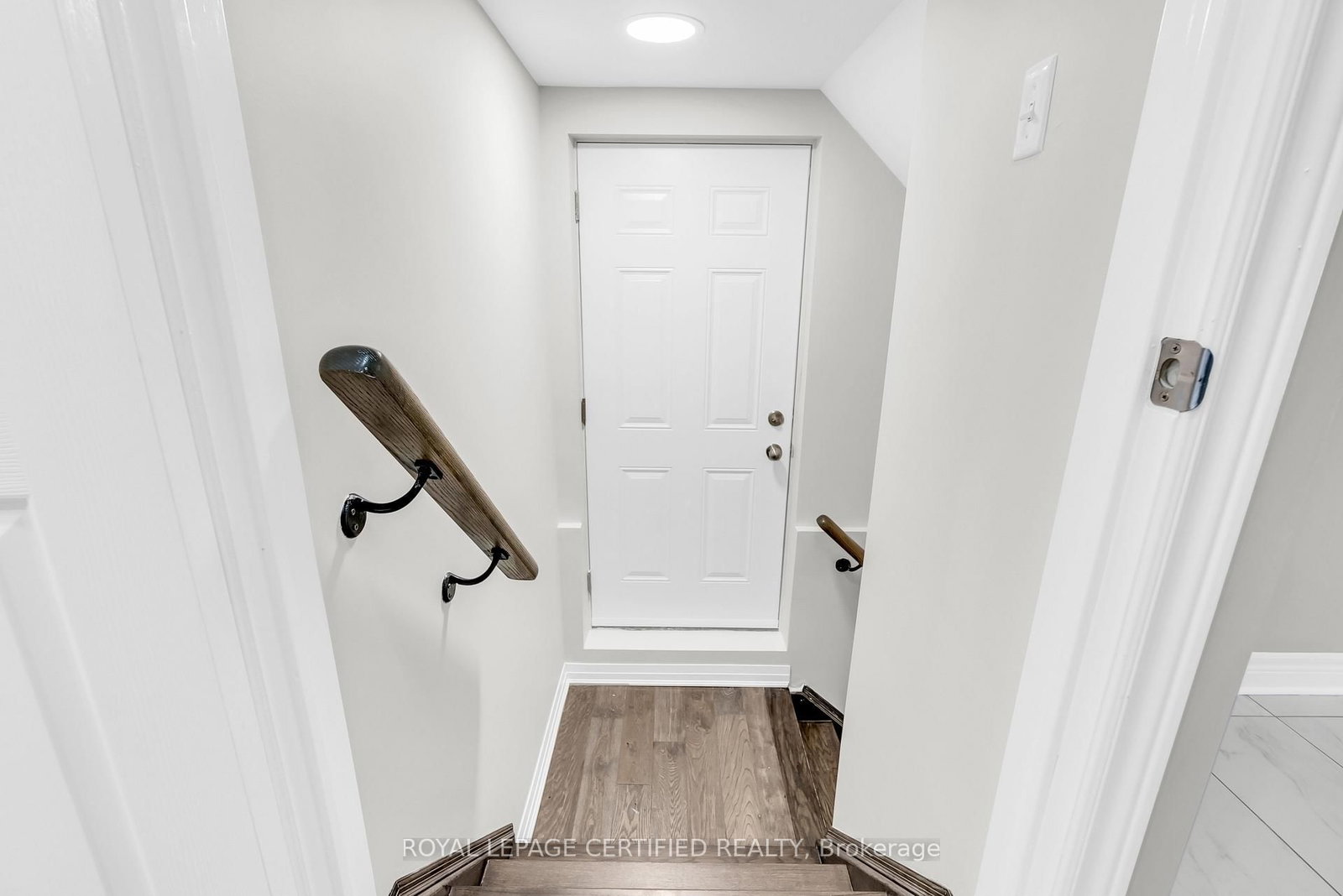 Detached House for sale at 461 Downes Jackson Heights, Milton, Ontario, L9T 8V7 - Harrison - MLS: W13014334