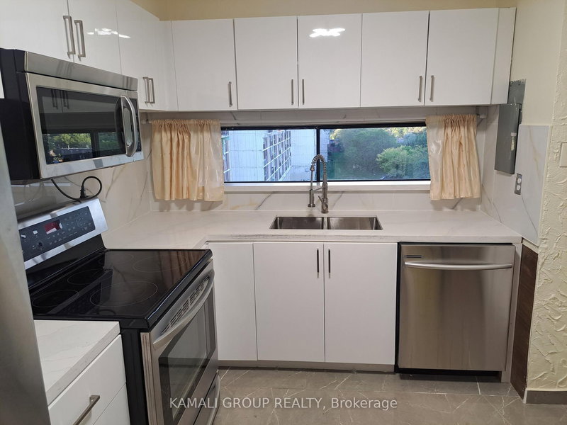 727 - 4645 Jane St, Toronto, M3N 2K9 | Image 3