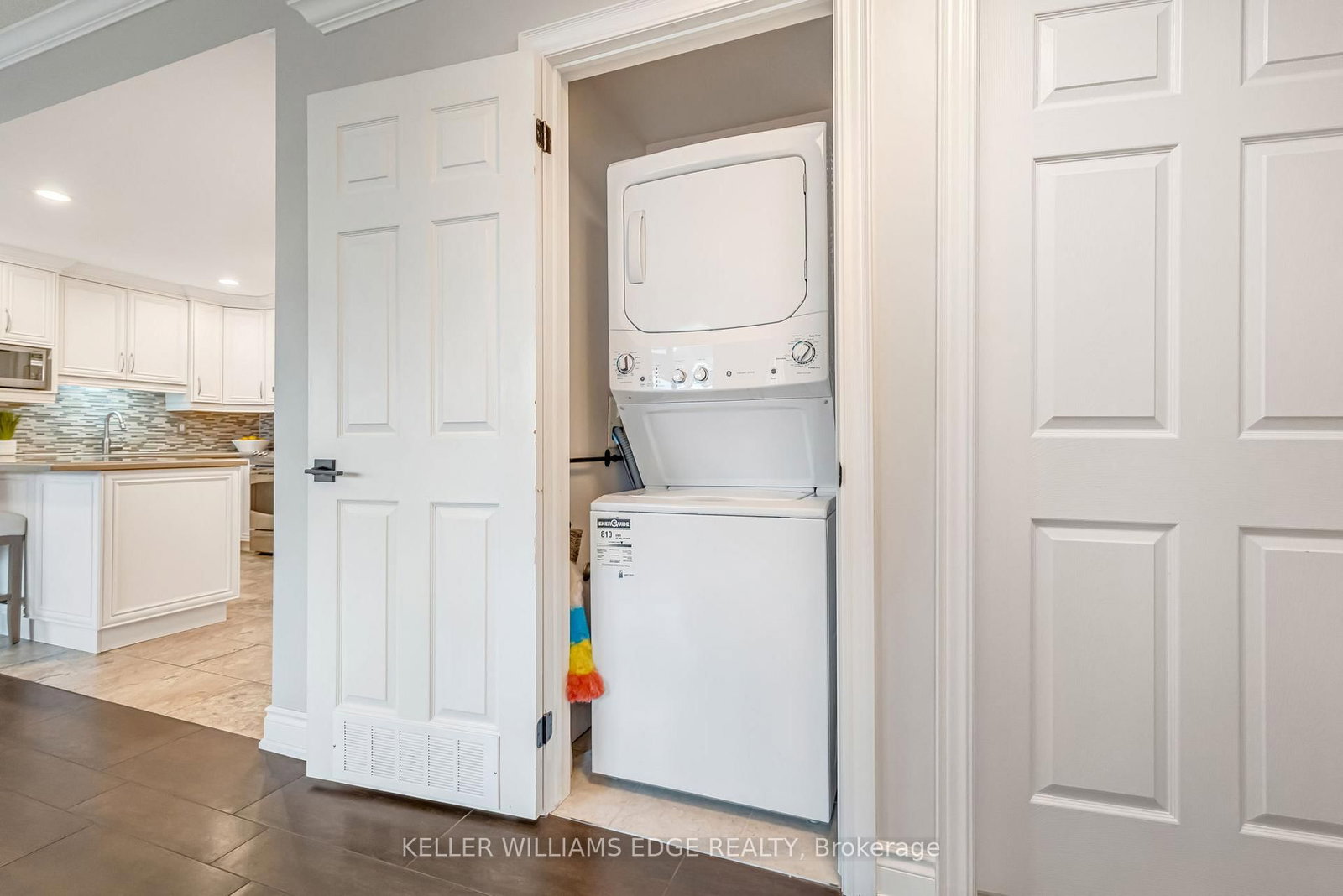 399 Elizabeth Street, Unit 506 - Photo 19